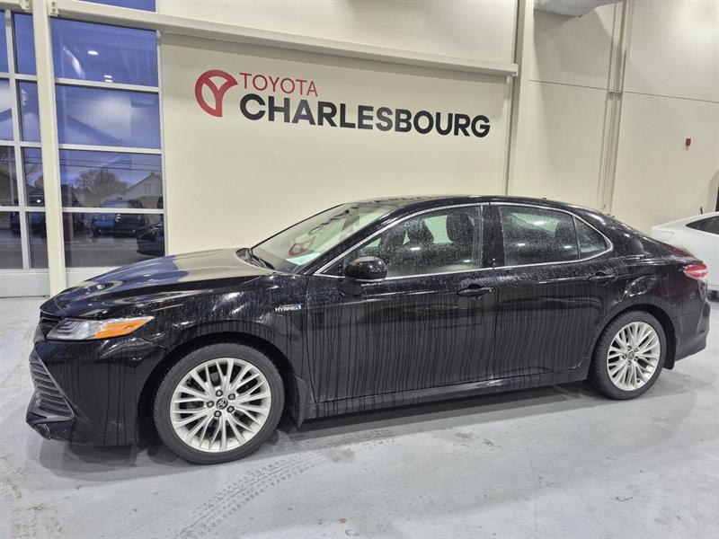 toyota Camry Hybrid 2020