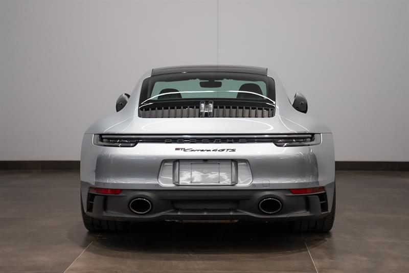 porsche 911 2022 - 4