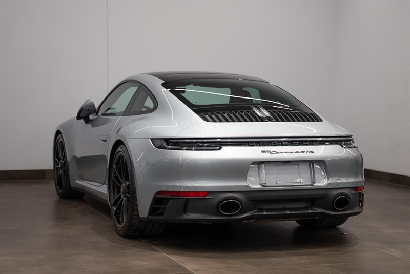 porsche 911 2022 - 5
