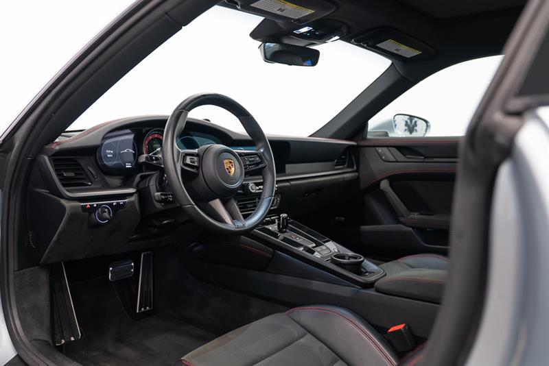 porsche 911 2022 - 14