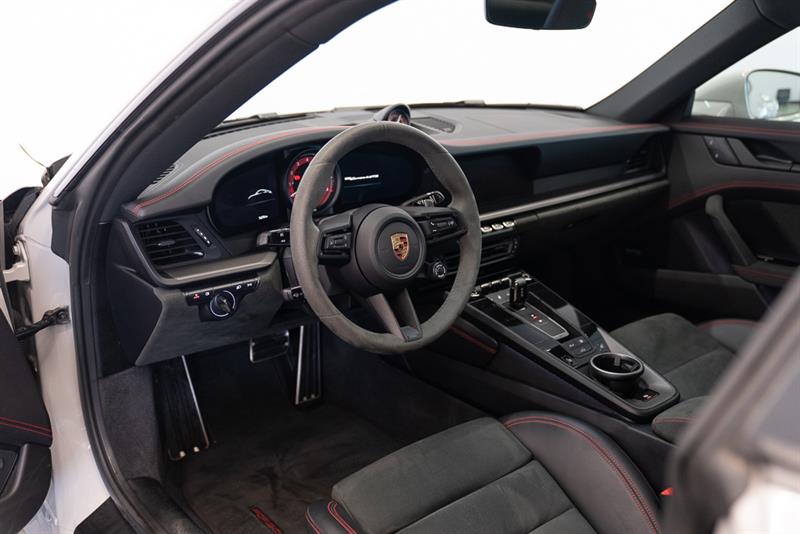 porsche 911 2023 - 12