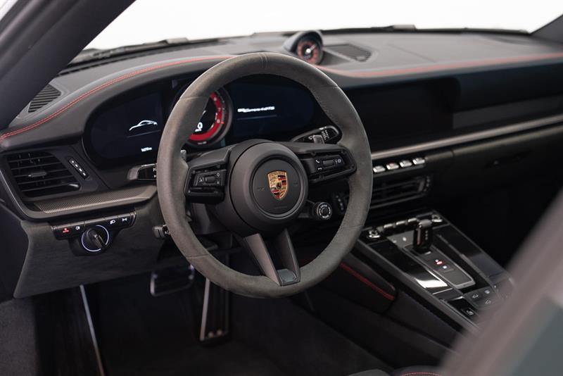 porsche 911 2023 - 13