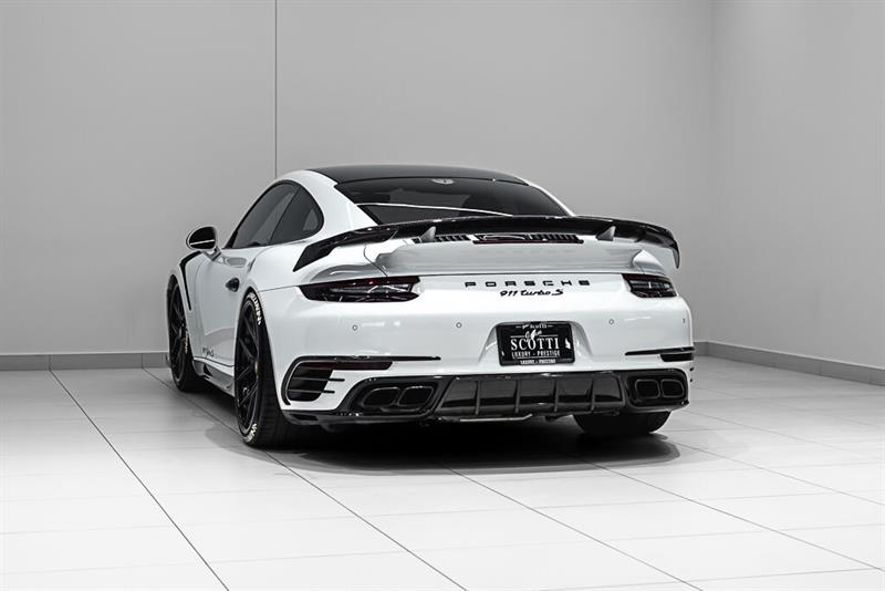 Porsche 911 6