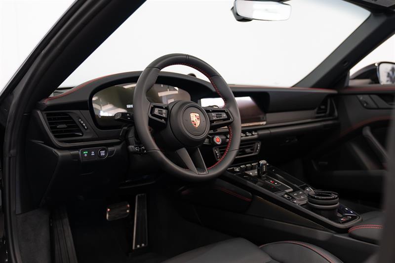 porsche 911 2025 - 14