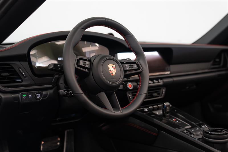 porsche 911 2025 - 15