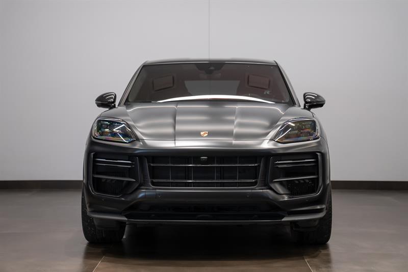 porsche Cayenne 2025