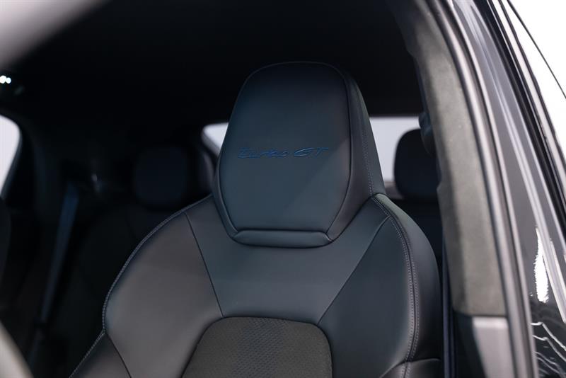 porsche Cayenne 2025 - 16