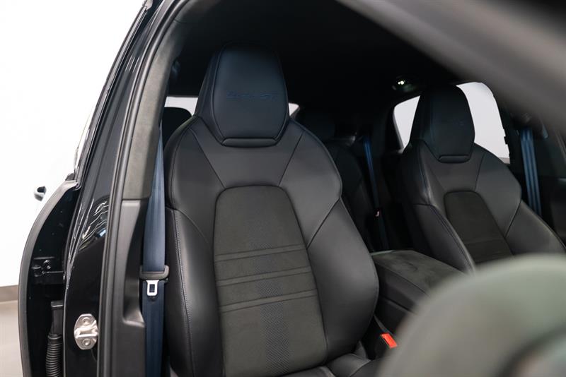 porsche Cayenne 2025 - 18