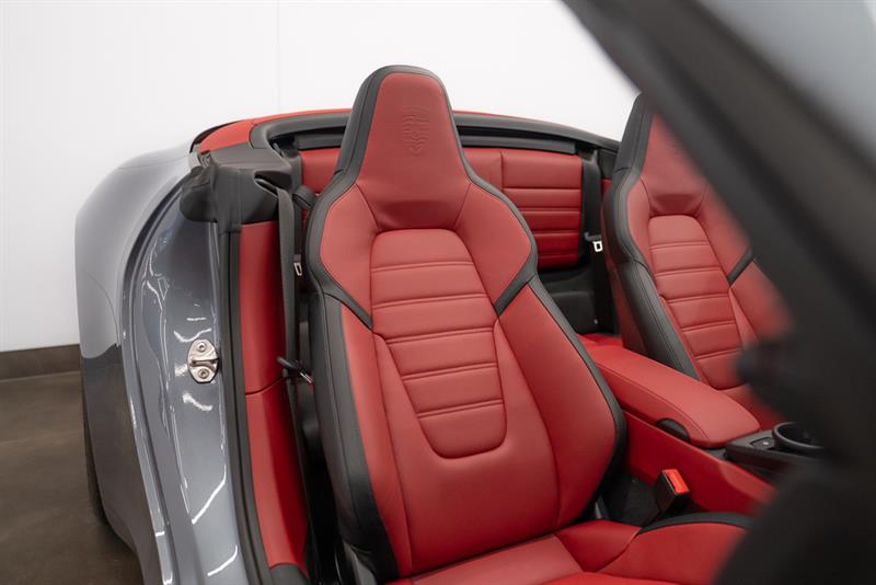porsche 911 2025 - 22