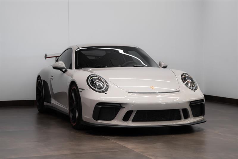 porsche 911 2018 - 2