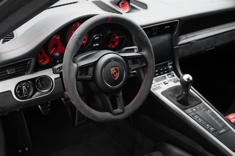 porsche 911 2018 - 16