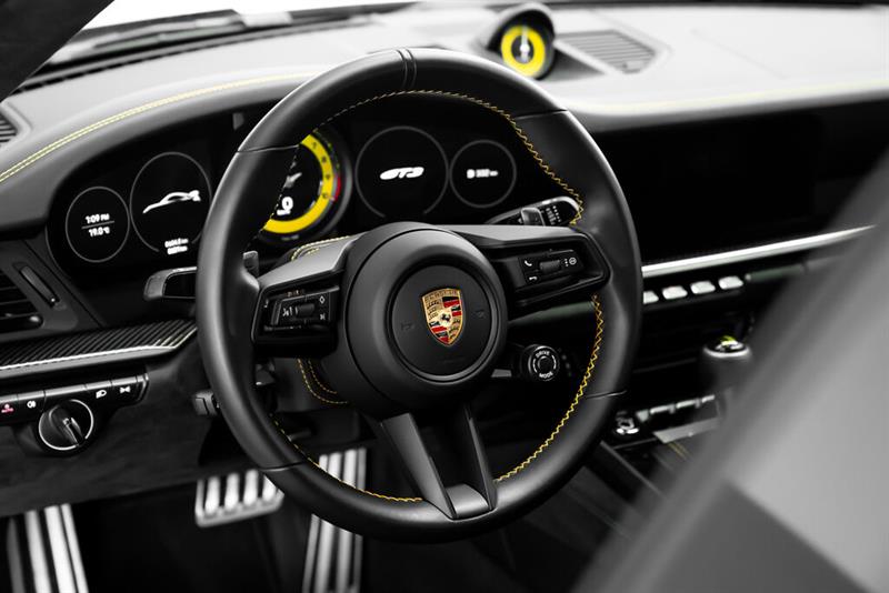 Porsche 911 16