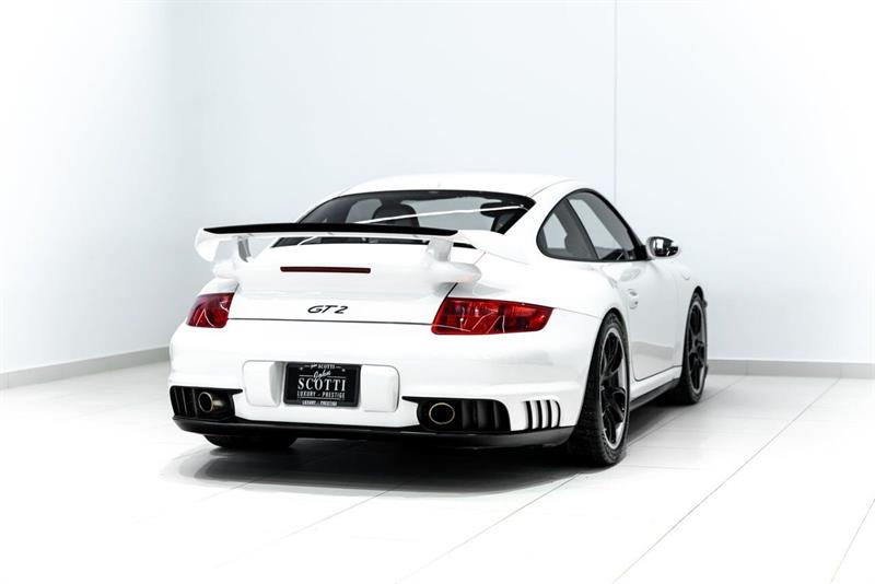 Porsche 911 4