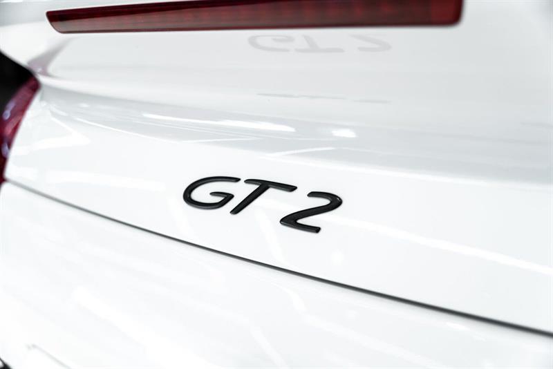 Porsche 911 8