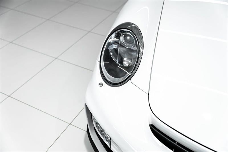 Porsche 911 16