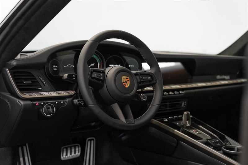 porsche 911 2025 - 10