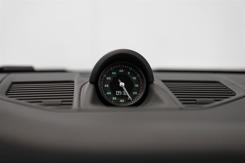 porsche 911 2025 - 19