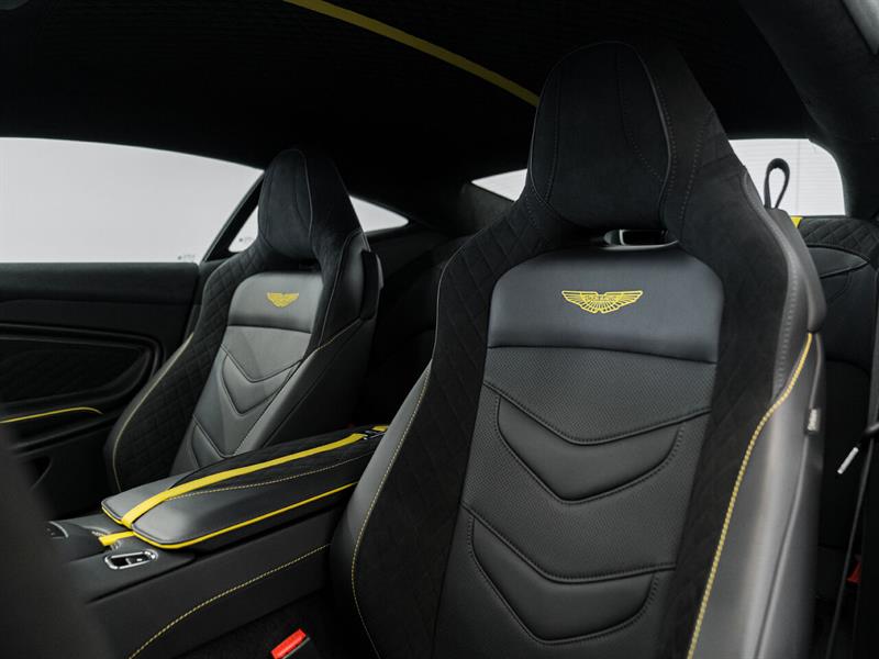 Aston Martin DBS 20