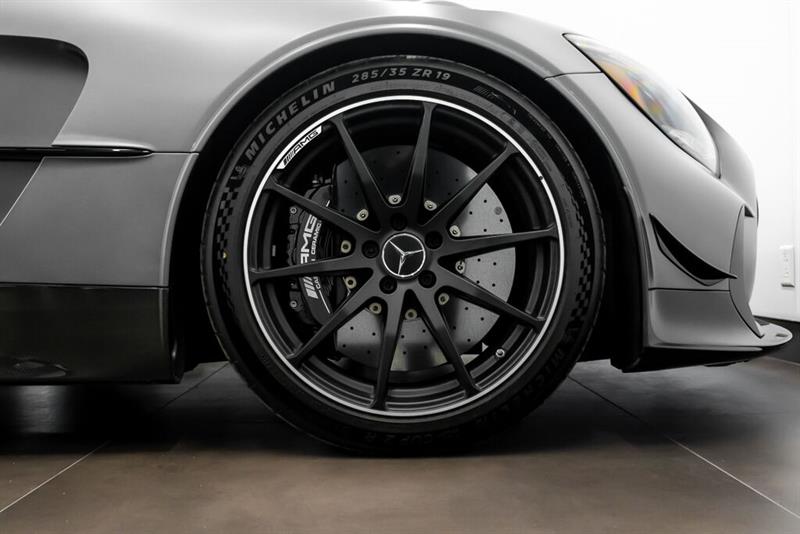 mercedes-benz GT AMG 2021 - 8