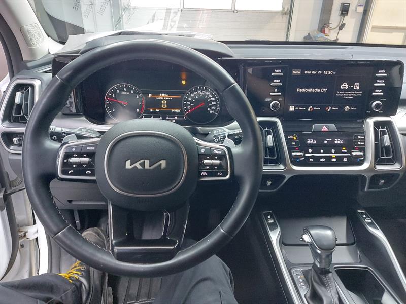 kia Sorento 2022 - 19