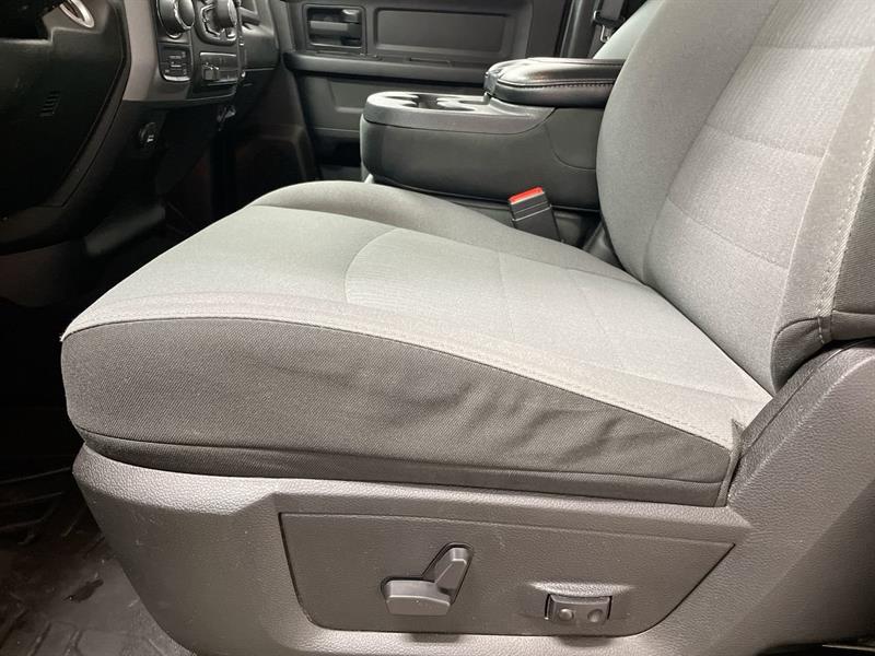 ram 1500 Classic 2021 - 12