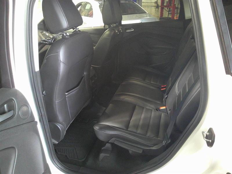 ford Escape 2017 - 16