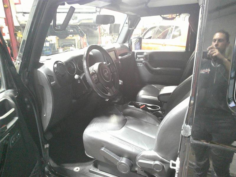 jeep Wrangler 2015 - 10