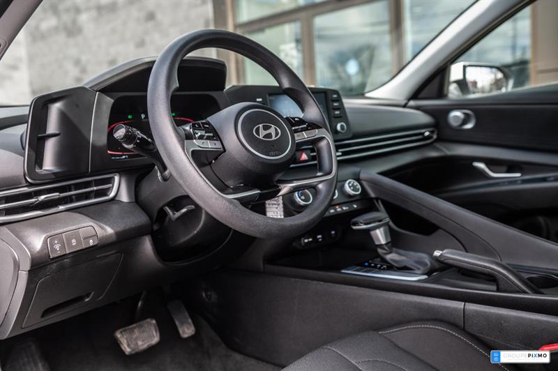 hyundai Elantra 2025 - 16