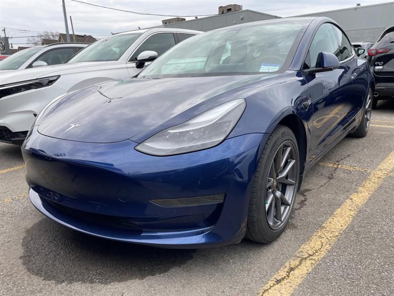 tesla Model 3 2021