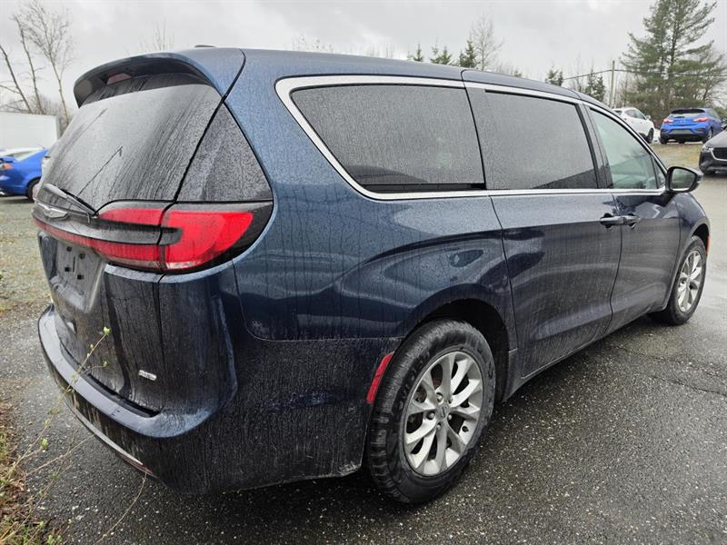 chrysler Pacifica 2023 - 5