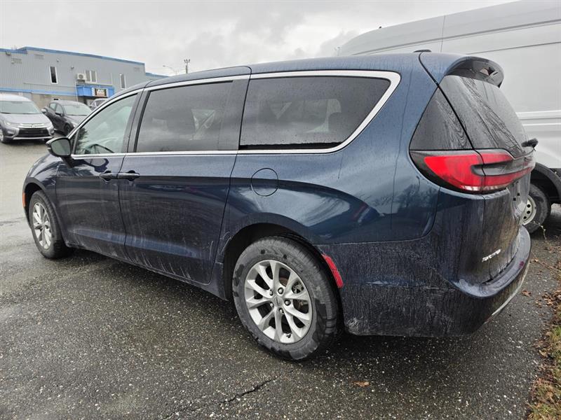 chrysler Pacifica 2023 - 7