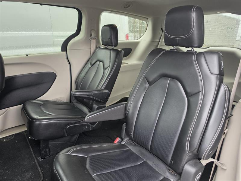 chrysler Pacifica 2023 - 11