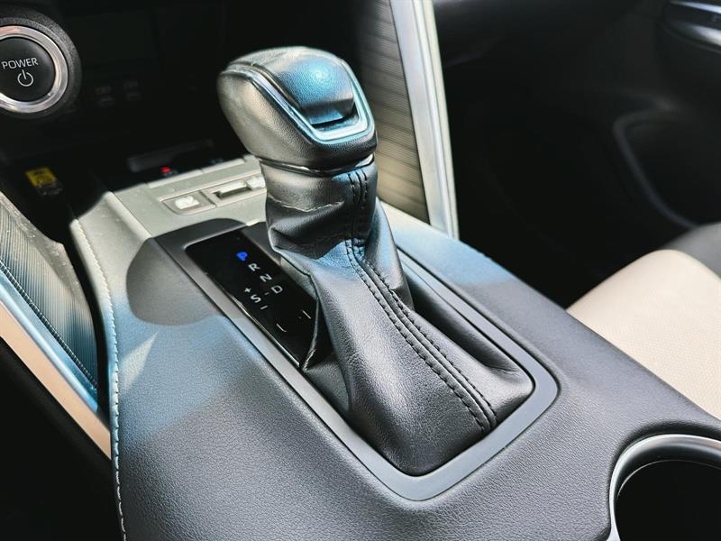 toyota Venza 2024 - 32