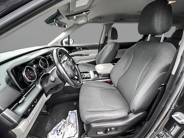 kia Carnival 2022 - 11