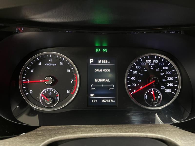 kia K5 2022 - 12