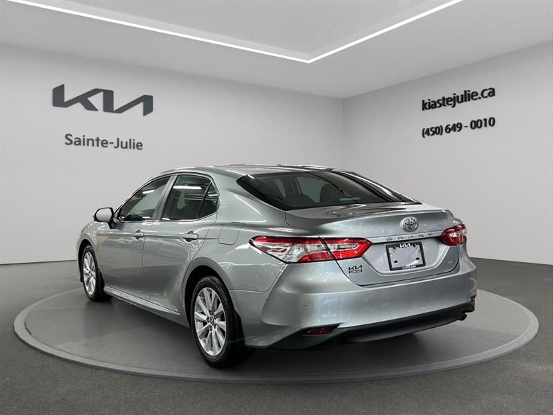 toyota Camry 2020 - 5