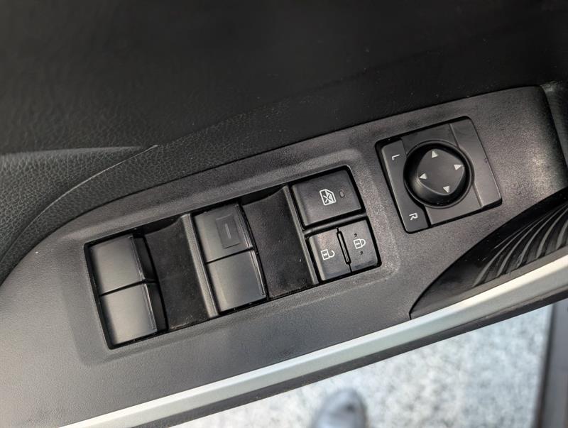toyota RAV4 2025 - 13