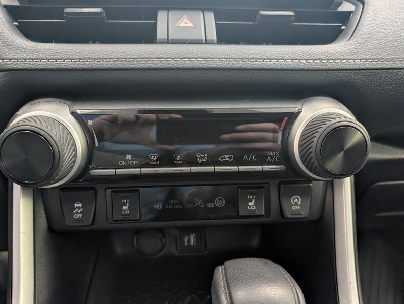 toyota RAV4 2025 - 16