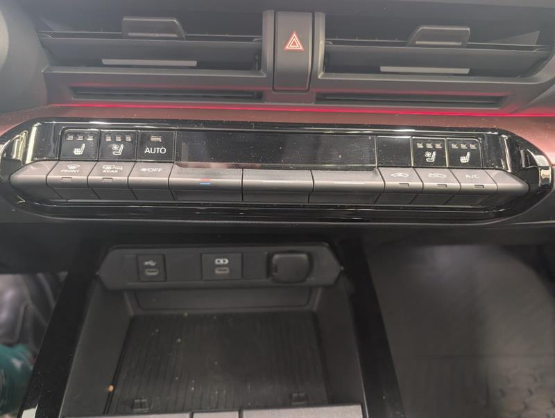 toyota Prius Prime 2023 - 18