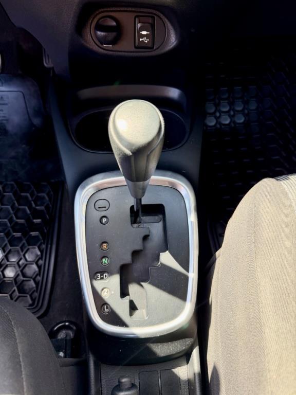 toyota Yaris 2017 - 14