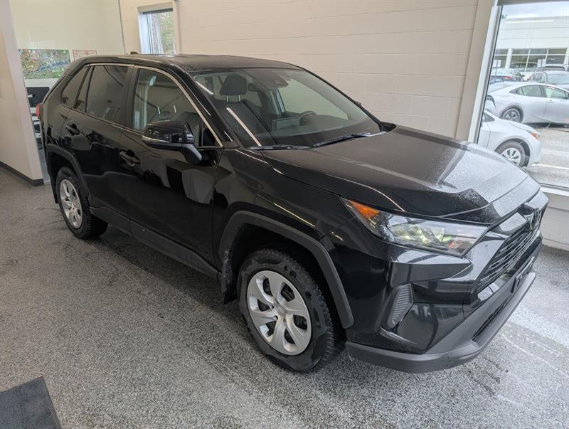 toyota RAV4 2025