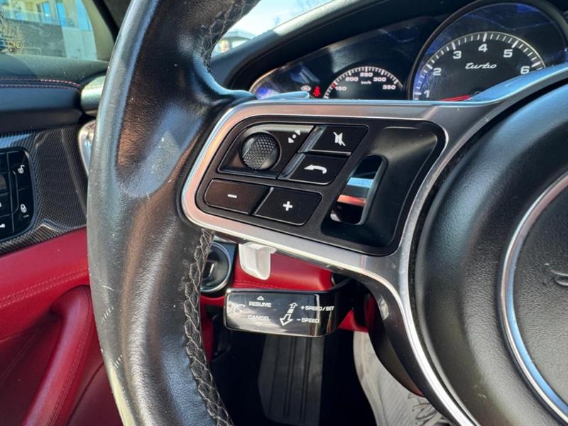 porsche Panamera 2018 - 10