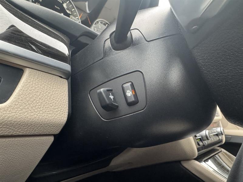 bmw 5 Series 2013 - 10