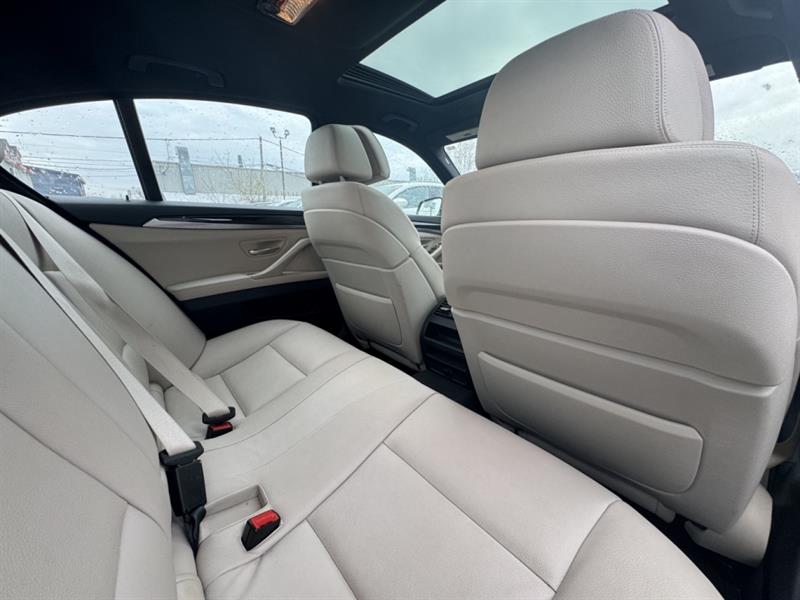 bmw 5 Series 2013 - 35