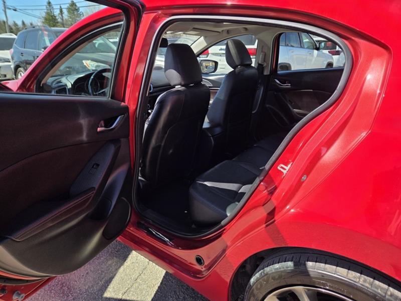 mazda Mazda3 Sport 2018 - 13