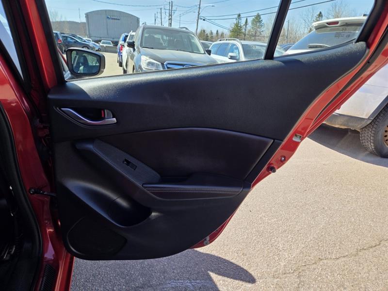 mazda Mazda3 Sport 2018 - 21