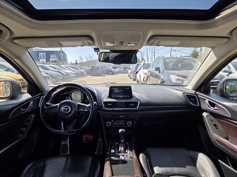 mazda Mazda3 Sport 2018 - 25