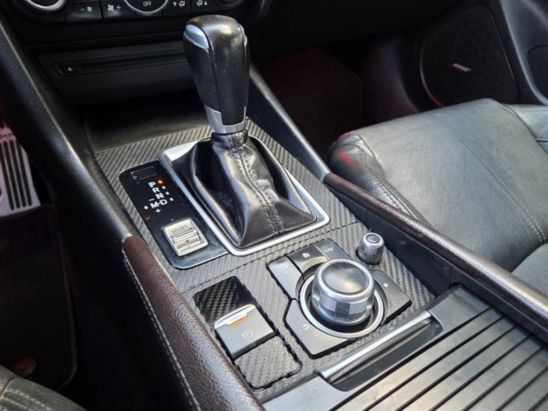 mazda Mazda3 Sport 2018 - 33
