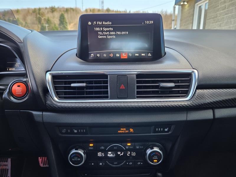 mazda Mazda3 Sport 2018 - 35