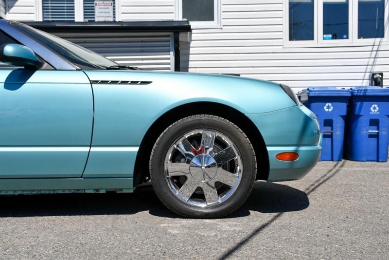 ford Thunderbird 2002 - 9